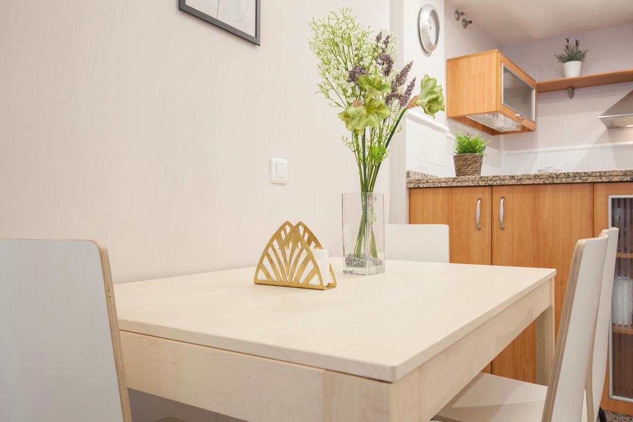 Elegante Apartamento En El Corazon De Sevilla. Екстер'єр фото